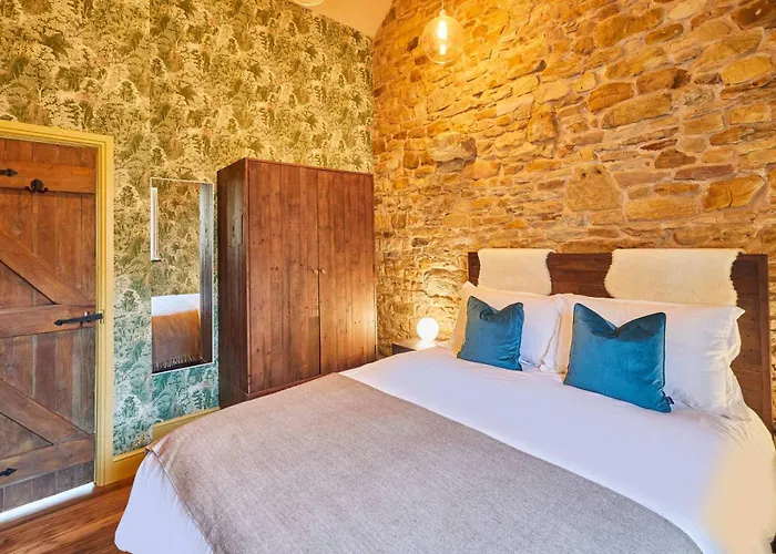 Host & - Kingbridge Forge Nyaraló