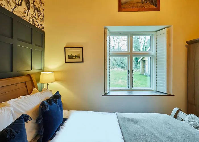 Host & - Kingbridge Forge Nyaraló *